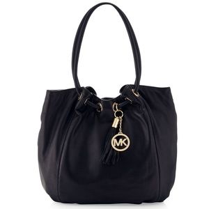 NEW LRG Michael Kors Ring Tote MD EW Black Leather